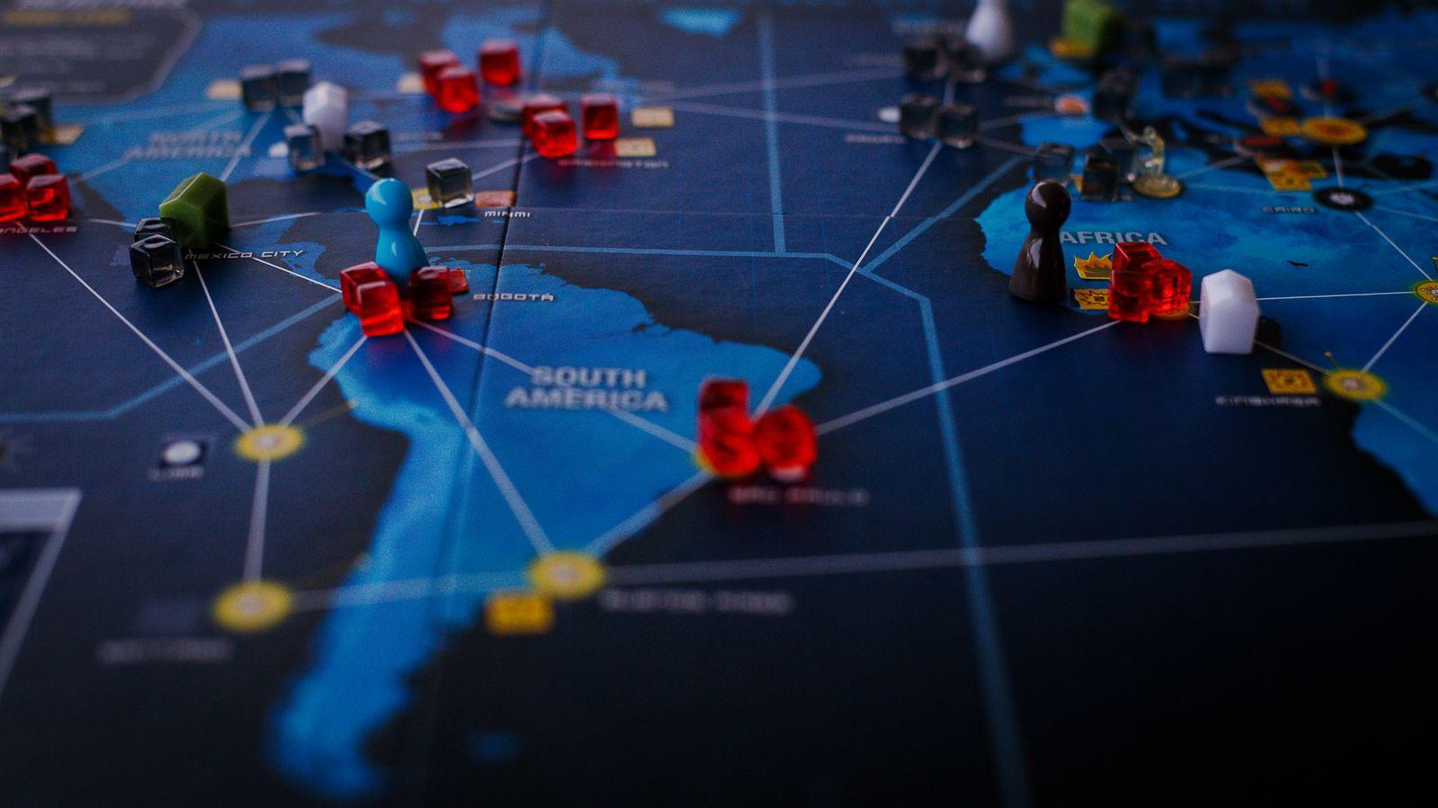 A world map with PlanetProxy point-of-presence cities highlighted across six continents.